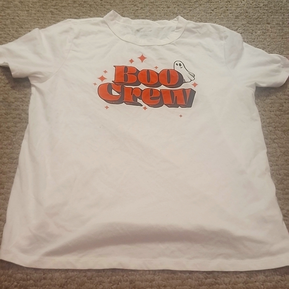 Old navy Halloween shirt